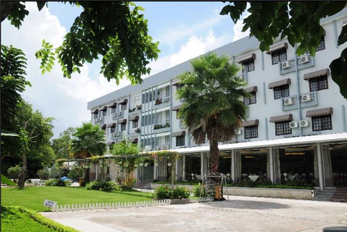 Khách Sạn Cửu Long